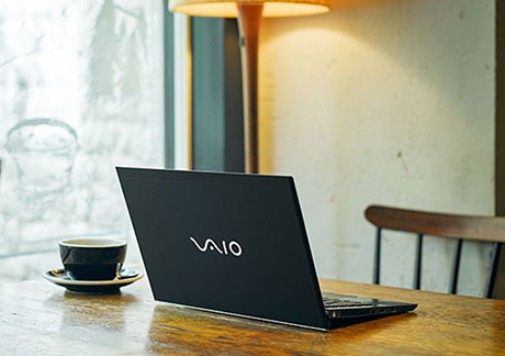 第8世代Core i7 VAIO PF VJPA11C13N NVMe512GノートPC