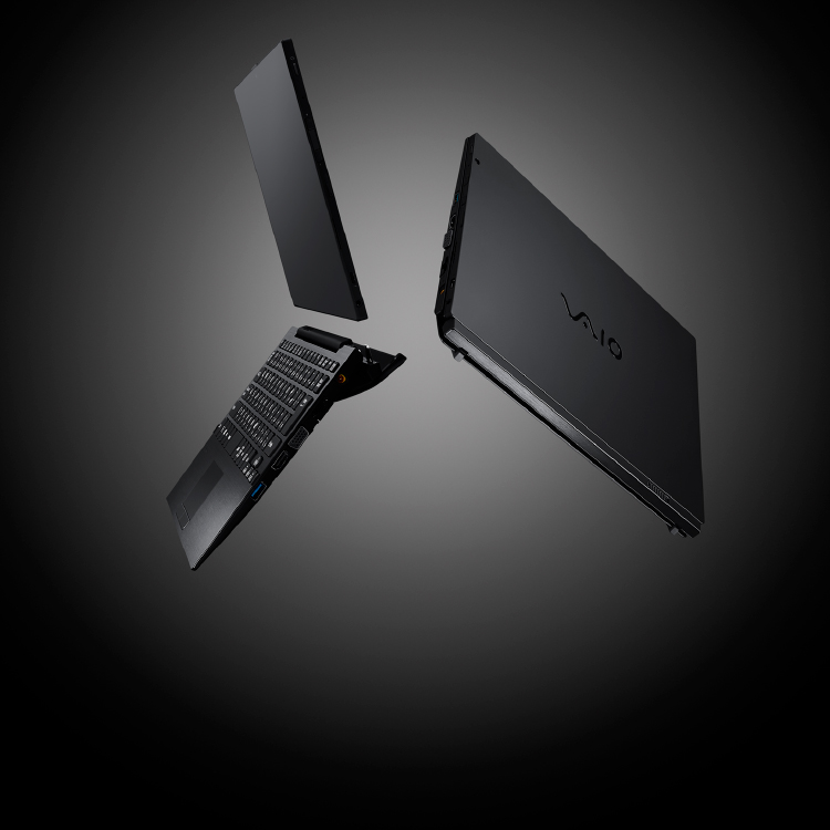 VAIO A12 ALL BLACK EDITION ー引き締まった『黒』が予感させる洗練されたワーキングスタイル